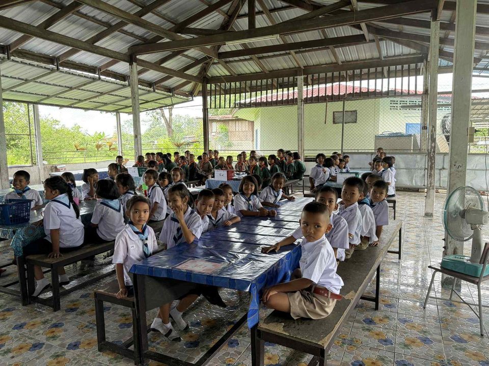 The hall at Ban Han Hee School with long tables